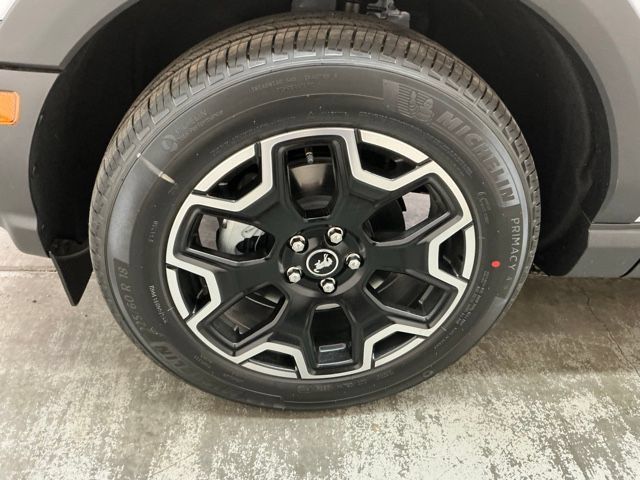 New 2025 Ford Bronco Sport Outer Banks w/ Outer Banks Tech Package+ AWD/4WD image 10