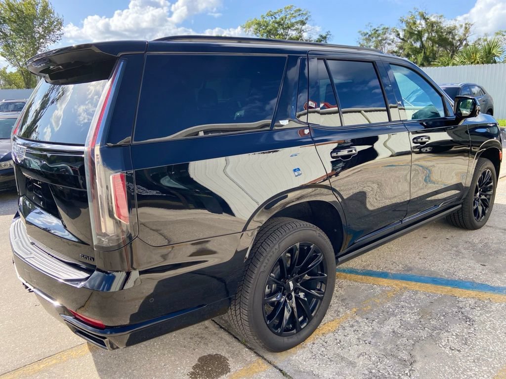 Used 2023 Cadillac Escalade Sport Platinum w/ LPO, ONYX Package AWD/4WD image 5