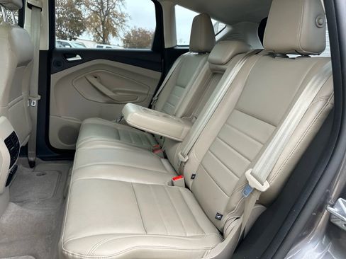 Used 2013 Ford C-MAX SEL image 19