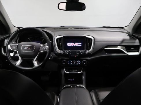 Used 2024 GMC Terrain SLT image 15