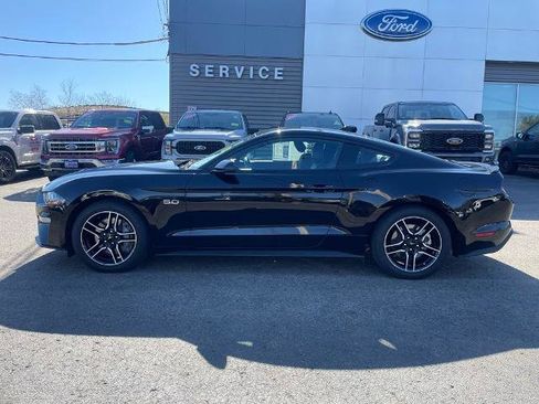 Certified 2021 Ford Mustang GT Premium w/ Equipment Group 401A RWD image 3