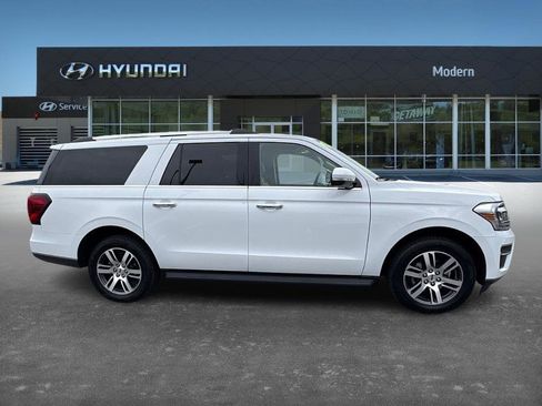 Used 2024 Ford Expedition Max Limited image 3