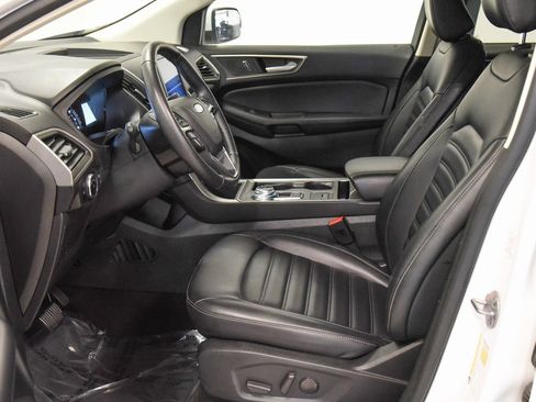 Used 2024 Ford Edge SEL image 2