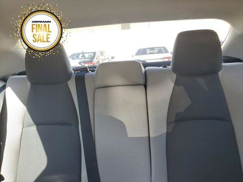 Certified 2025 Toyota Corolla LE image 26