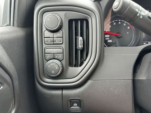 New 2025 Chevrolet Silverado 1500 W/T w/ WT Value Package image 18