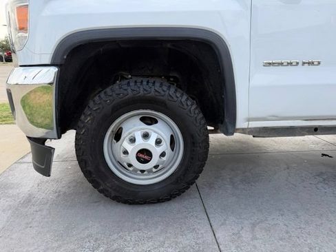 Used 2017 GMC Sierra 3500 4x4 Crew Cab image 4