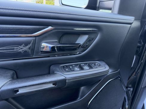 Used 2024 RAM 1500 Limited AWD/4WD image 16