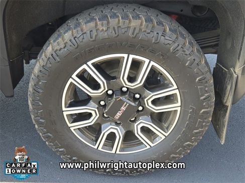Used 2023 GMC Sierra 2500 AT4 w/ AT4 Premium Plus Package image 14