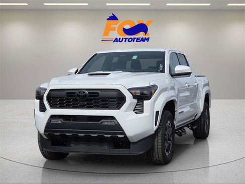 New 2026 Toyota Tacoma TRD Sport image 1