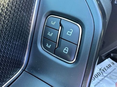 Used 2024 Ford F150 Raptor AWD/4WD image 32