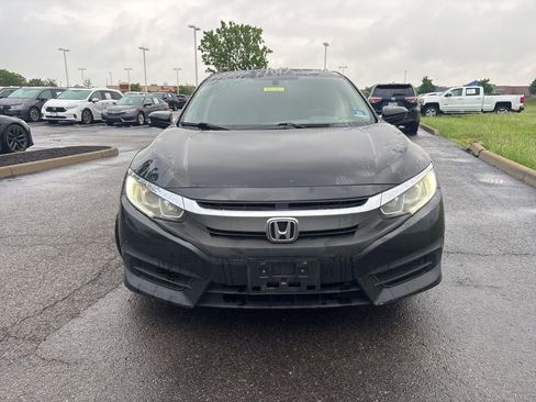 Used 2016 Honda Civic EX image 2
