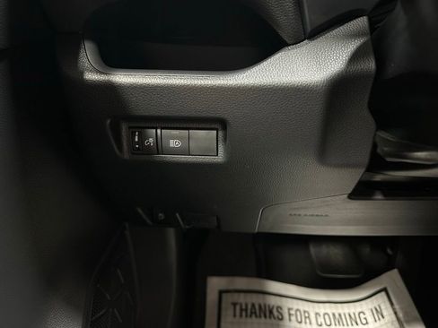 Used 2025 Toyota RAV4 XLE image 17