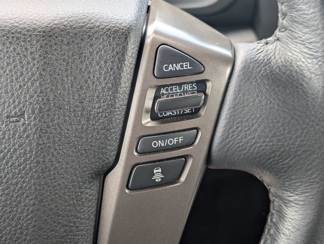 Used 2024 Nissan Titan SV w/ SV Bronze Edition Package AWD/4WD image 21