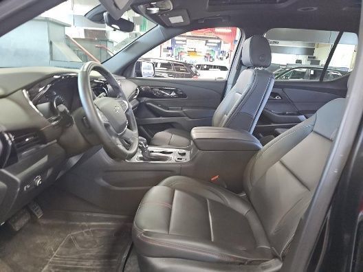 Used 2023 Chevrolet Traverse RS AWD/4WD image 17