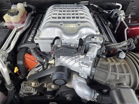 Used 2021 Dodge Durango SRT Hellcat w/ Premium Interior Group image 30