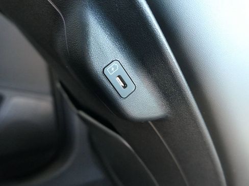 New 2025 Kia EV6 Wind image 21