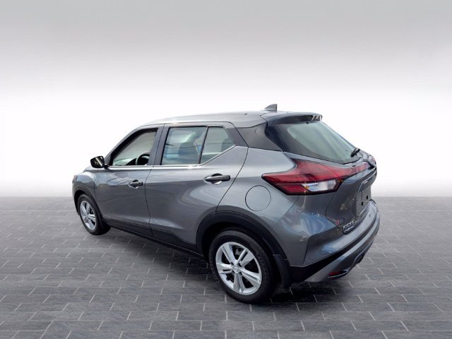 Used 2025 Nissan Kicks Play S FWD image 5