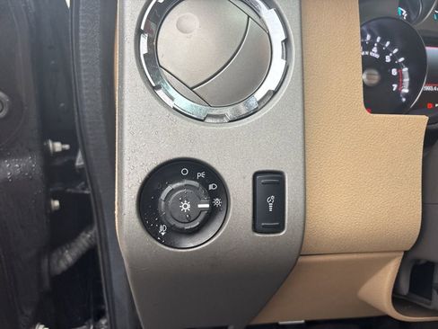Used 2016 Ford F250 Lariat AWD/4WD image 14