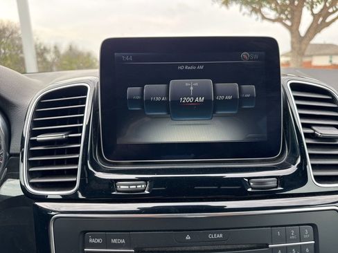 Used 2018 Mercedes-Benz GLE 350 image 18