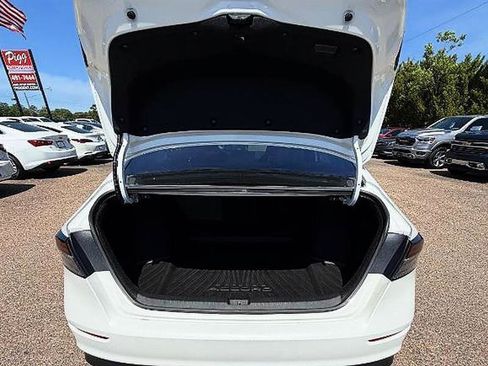 Used 2023 Honda Accord Sport image 16