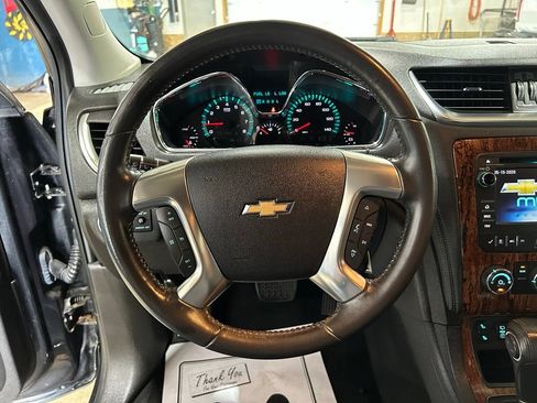 Used 2014 Chevrolet Traverse LT w/ All-Star Edition FWD image 21