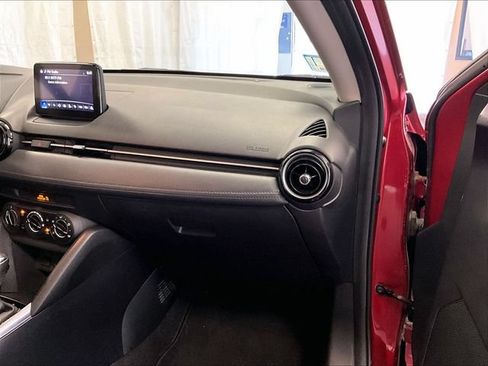 Used 2020 Toyota Yaris LE FWD image 15