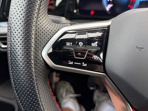 Used 2024 Volkswagen GTI SE image 21