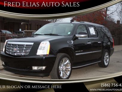 Used 2012 Cadillac Escalade ESV Luxury