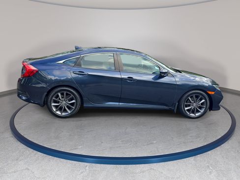 Used 2020 Honda Civic EX image 4