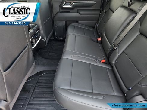 Used 2025 GMC Sierra 2500 SLT w/ SLT Convenience Package image 29