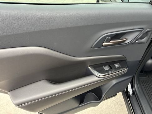 Certified 2026 Toyota Crown Nightshade image 22