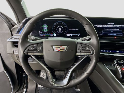 Used 2021 Cadillac Escalade ESV Sport w/ Driver Assist Tech Package image 11