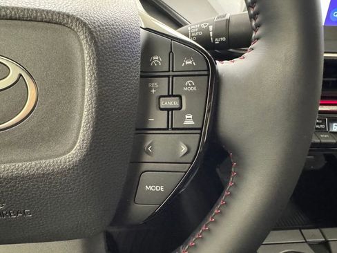 Used 2024 Toyota Prius Prime Premium image 21