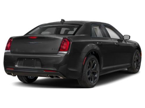 Certified 2023 Chrysler 300 Touring L w/ Safetytec Plus Group RWD image 3