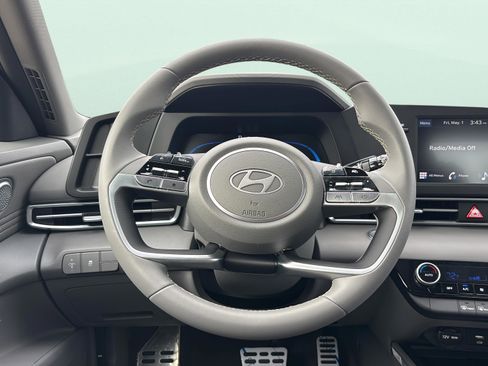 New 2026 Hyundai Elantra Sport FWD image 12