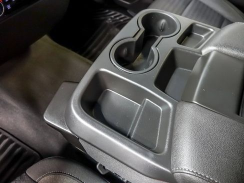 Used 2023 Chevrolet Silverado 1500 LT image 24