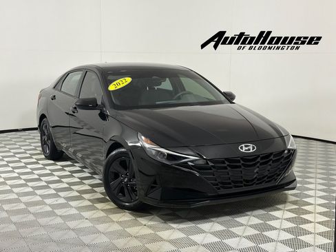 Used 2022 Hyundai Elantra SEL FWD image 1