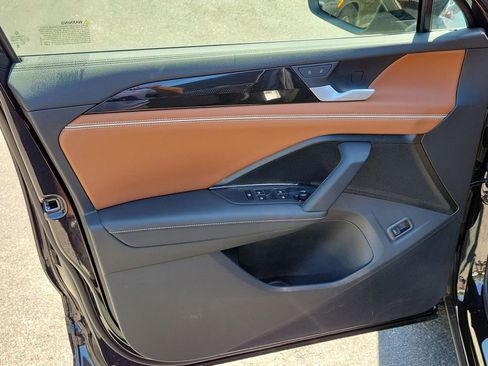 New 2026 Volkswagen Tiguan SEL R-Line image 13