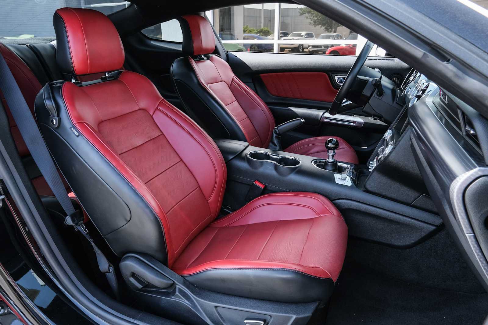 Used 2016 Ford Mustang GT Premium w/ GT Performance Package RWD image 30