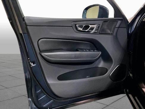 Used 2022 Volvo XC60 B6 Inscription w/ Advanced Package AWD/4WD image 21