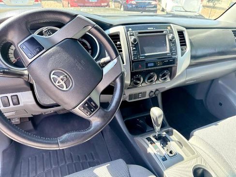 Used 2012 Toyota Tacoma 4x4 Double Cab image 11