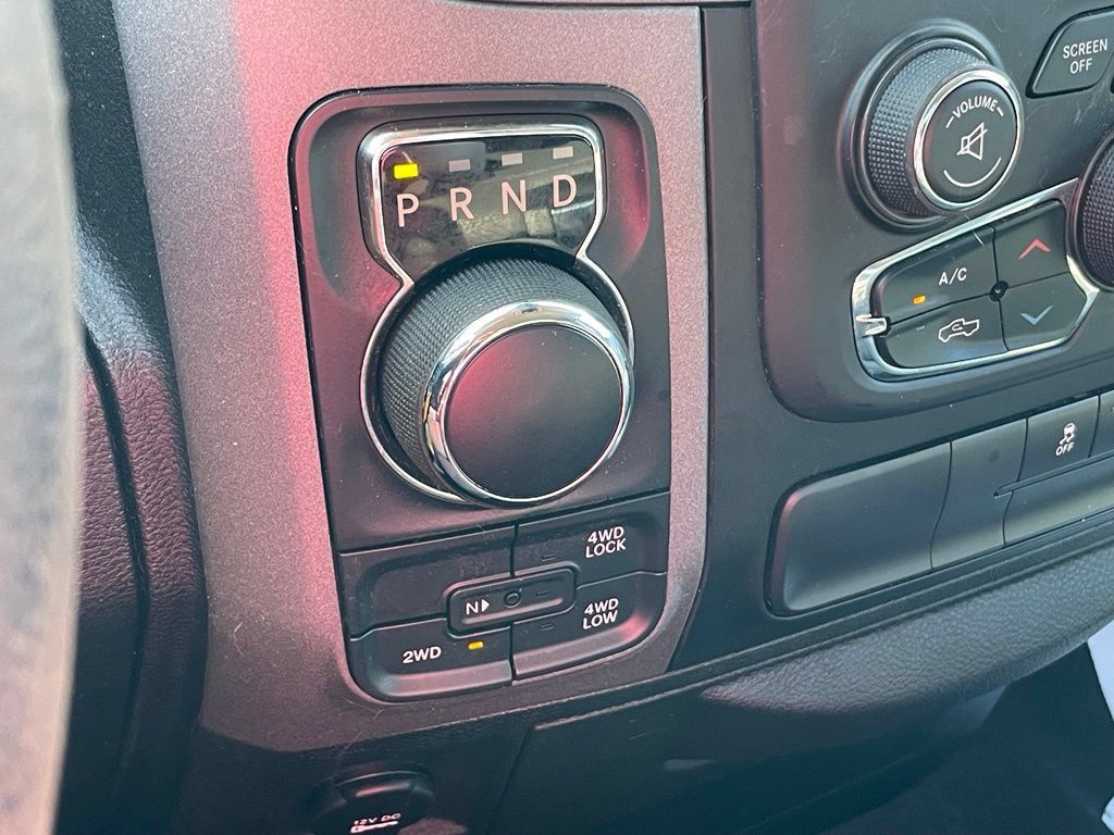 Used 2019 RAM 1500 Tradesman w/ Tradesman SXT Package AWD/4WD image 17