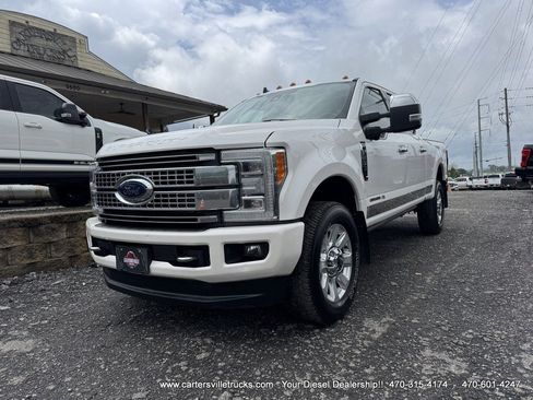 Used 2019 Ford F250 Platinum w/ Platinum Ultimate Package AWD/4WD image 5