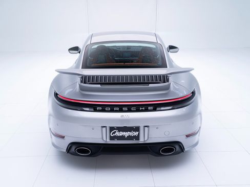 Certified 2026 Porsche 911 Carrera S image 10