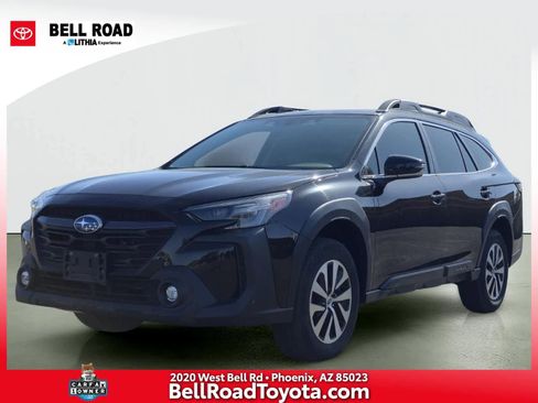 Used 2024 Subaru Outback Premium image 1