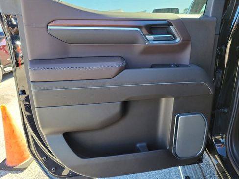 New 2026 GMC Sierra 1500 Denali w/ Denali Reserve Package image 11