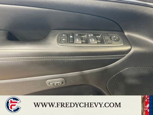 Used 2014 Jeep Grand Cherokee Limited image 11