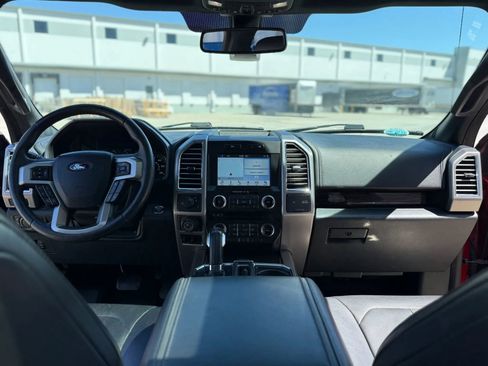 Used 2016 Ford F150 Platinum w/ Equipment Group 701A Luxury image 33