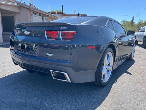 Used 2013 Chevrolet Camaro SS RWD image 5