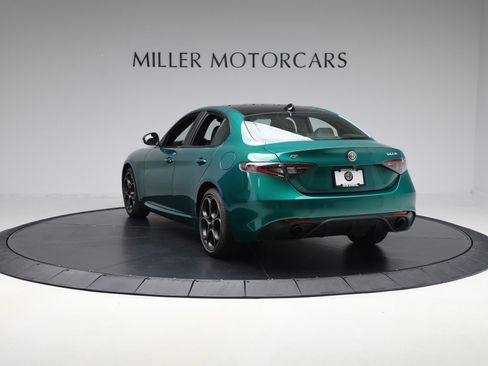 New 2025 Alfa Romeo Giulia AWD w/ Driving Assist Package image 4